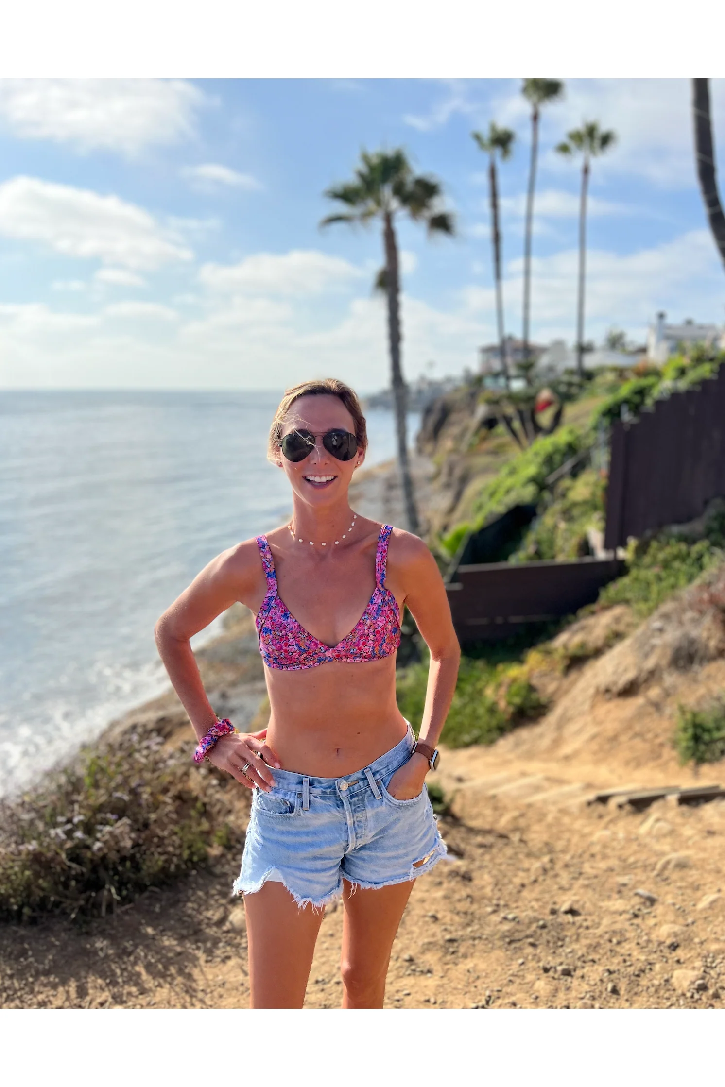 Cleavage-Enhancing Seaside Bikini Top - Tropical Punch - Image 4